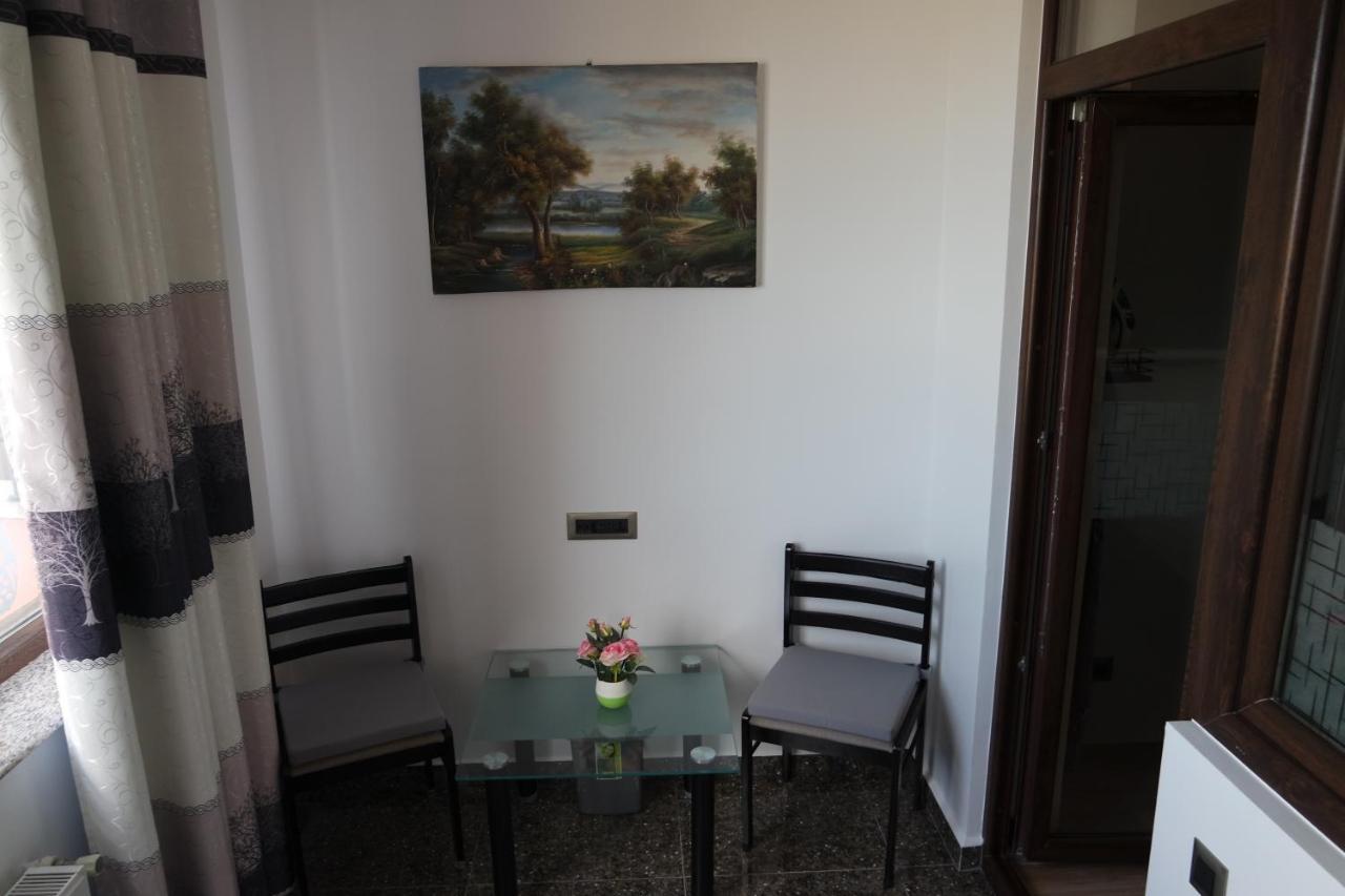 Apartment Ks Brașov Exterior foto